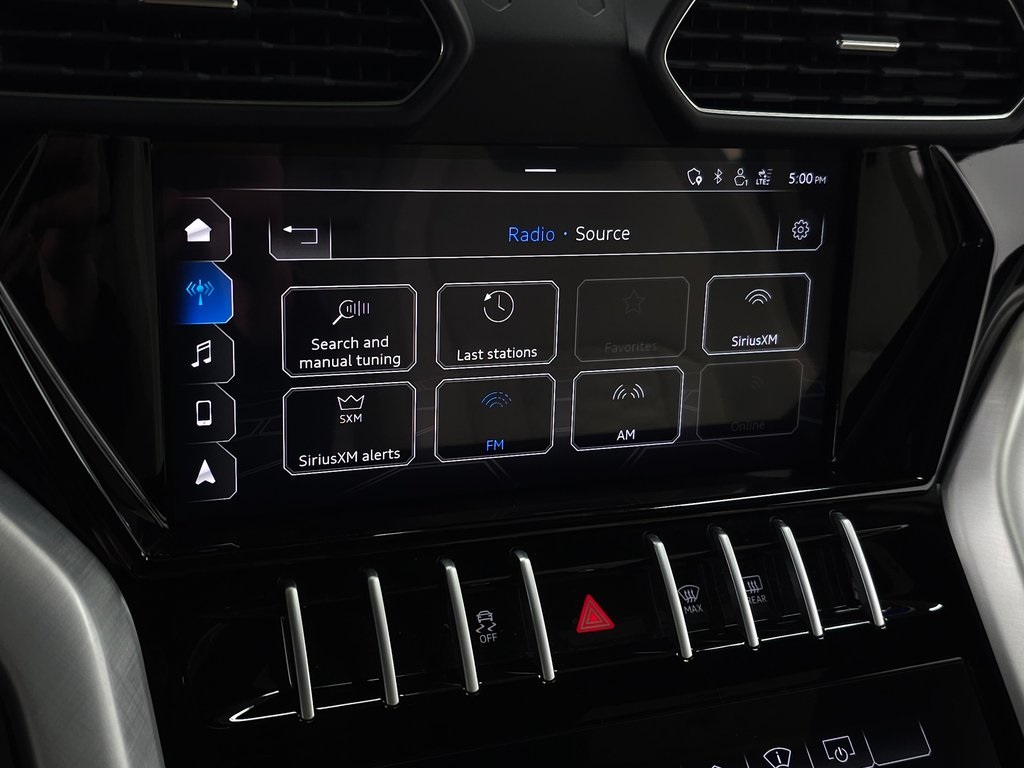 2021 LAMBORGHINI URUS - Image 33