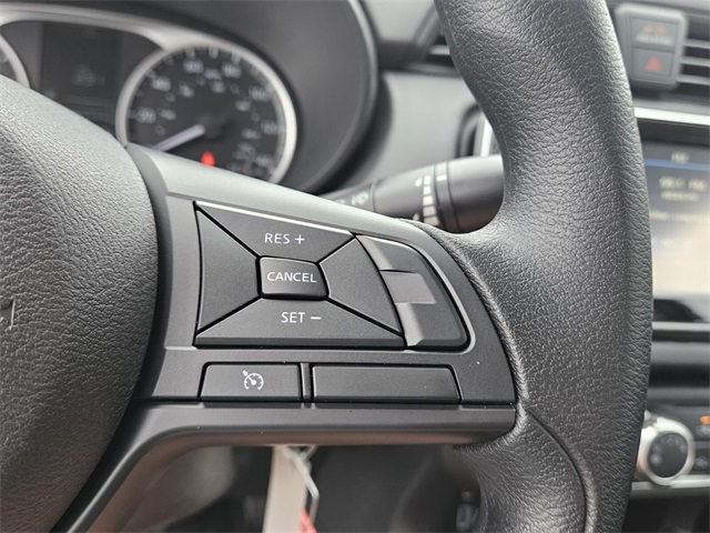 2025 Nissan Versa 1.6 S photo 19