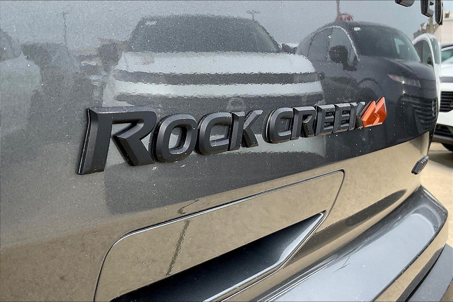 2025 Nissan Pathfinder Rock Creek photo 8