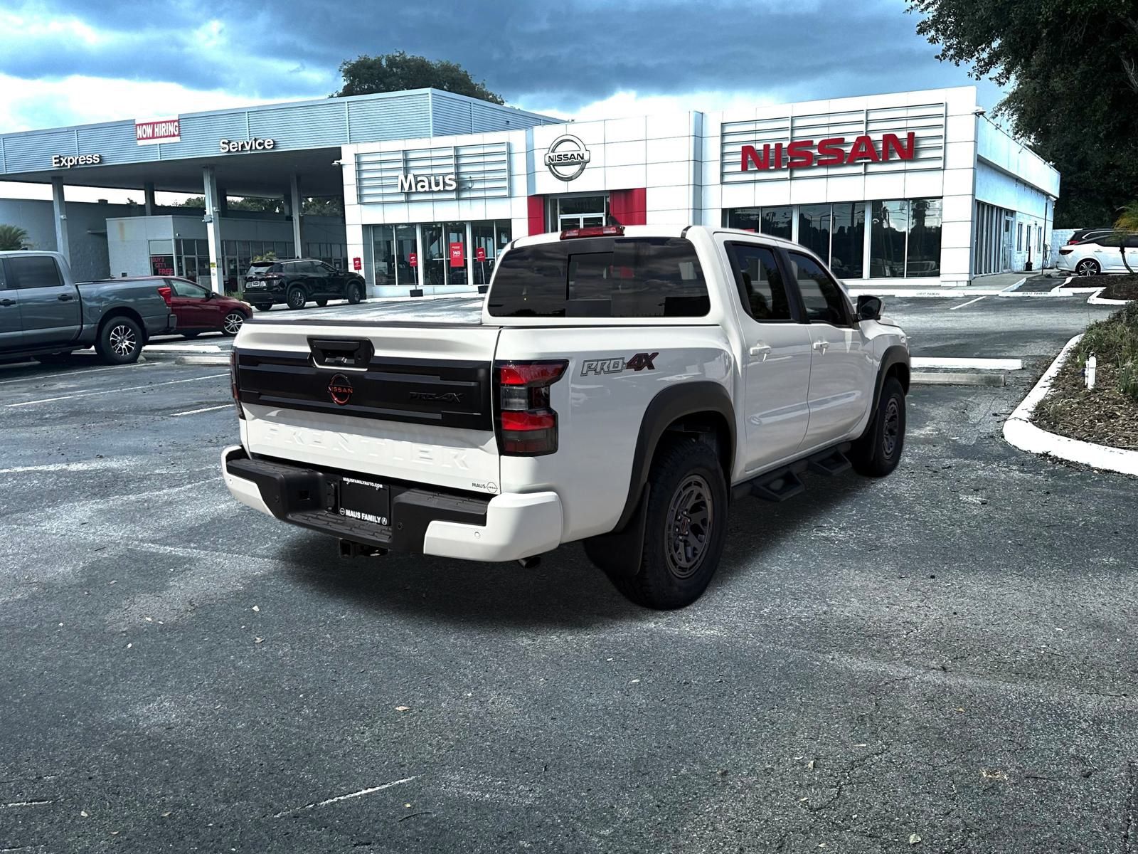 2026 Nissan Frontier PRO-4X photo 3