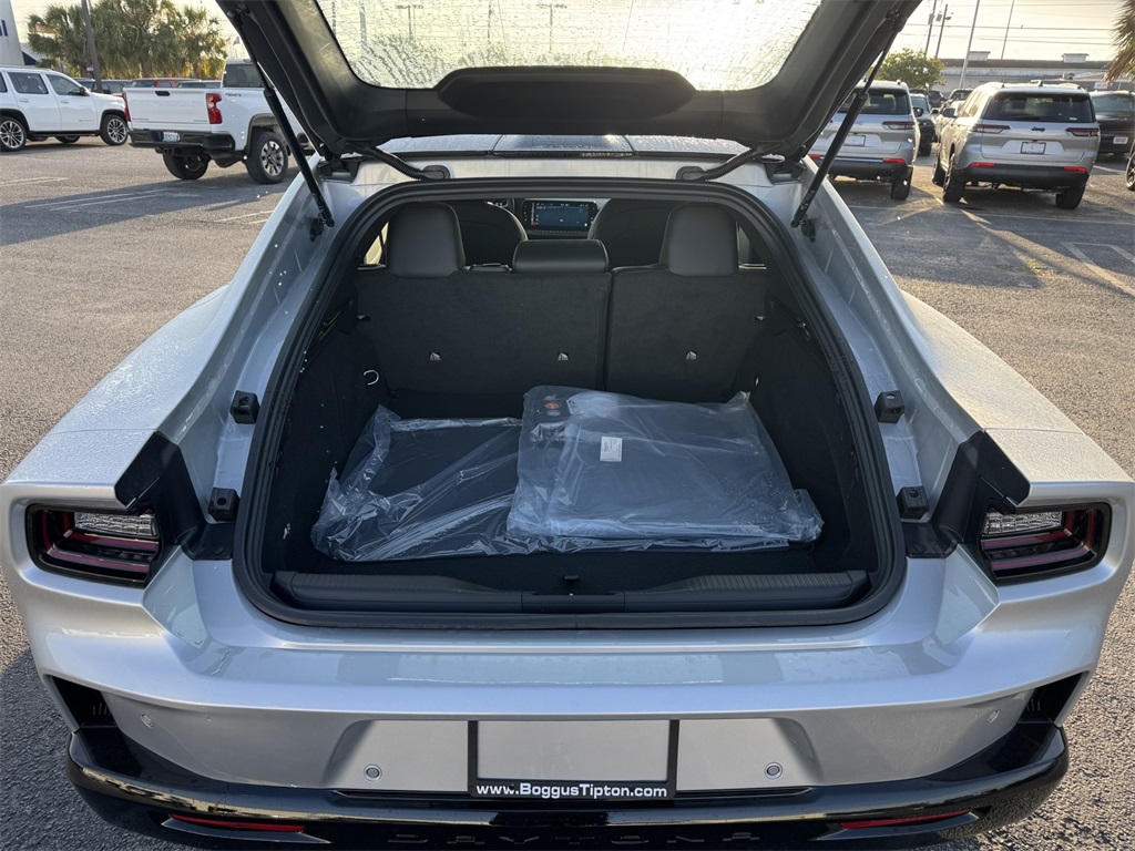 2025 Dodge Charger R/T photo 12