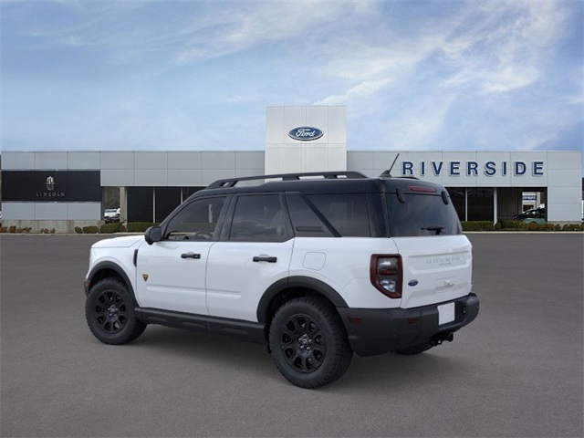 2025 Ford Bronco Sport Badlands photo 2