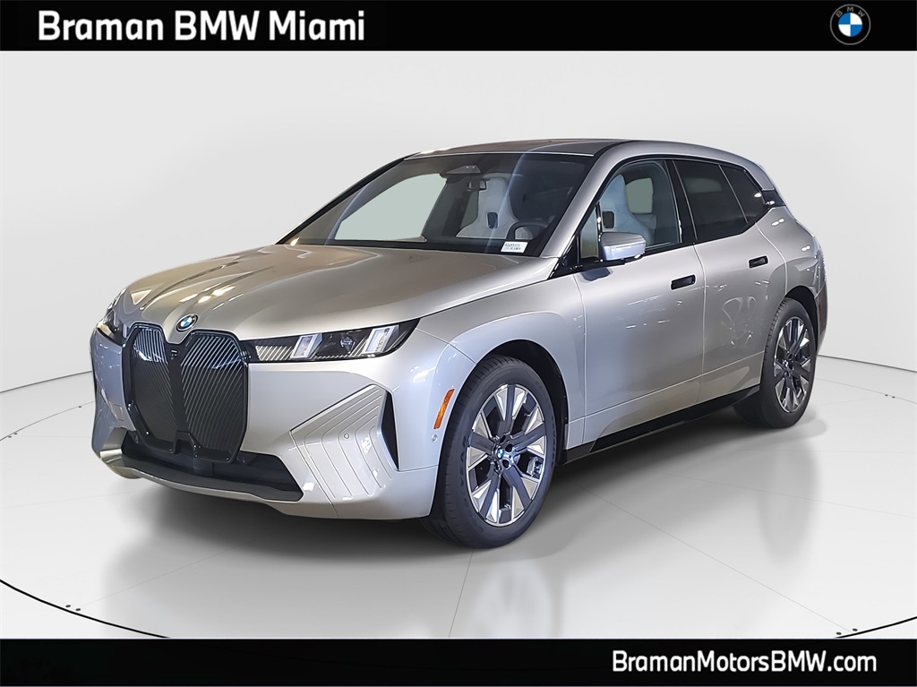 2026 BMW iX 45's photo