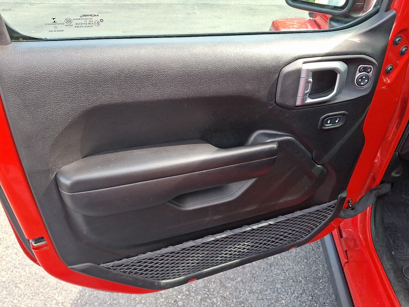 2021 Dodge Hornet R/T photo 13