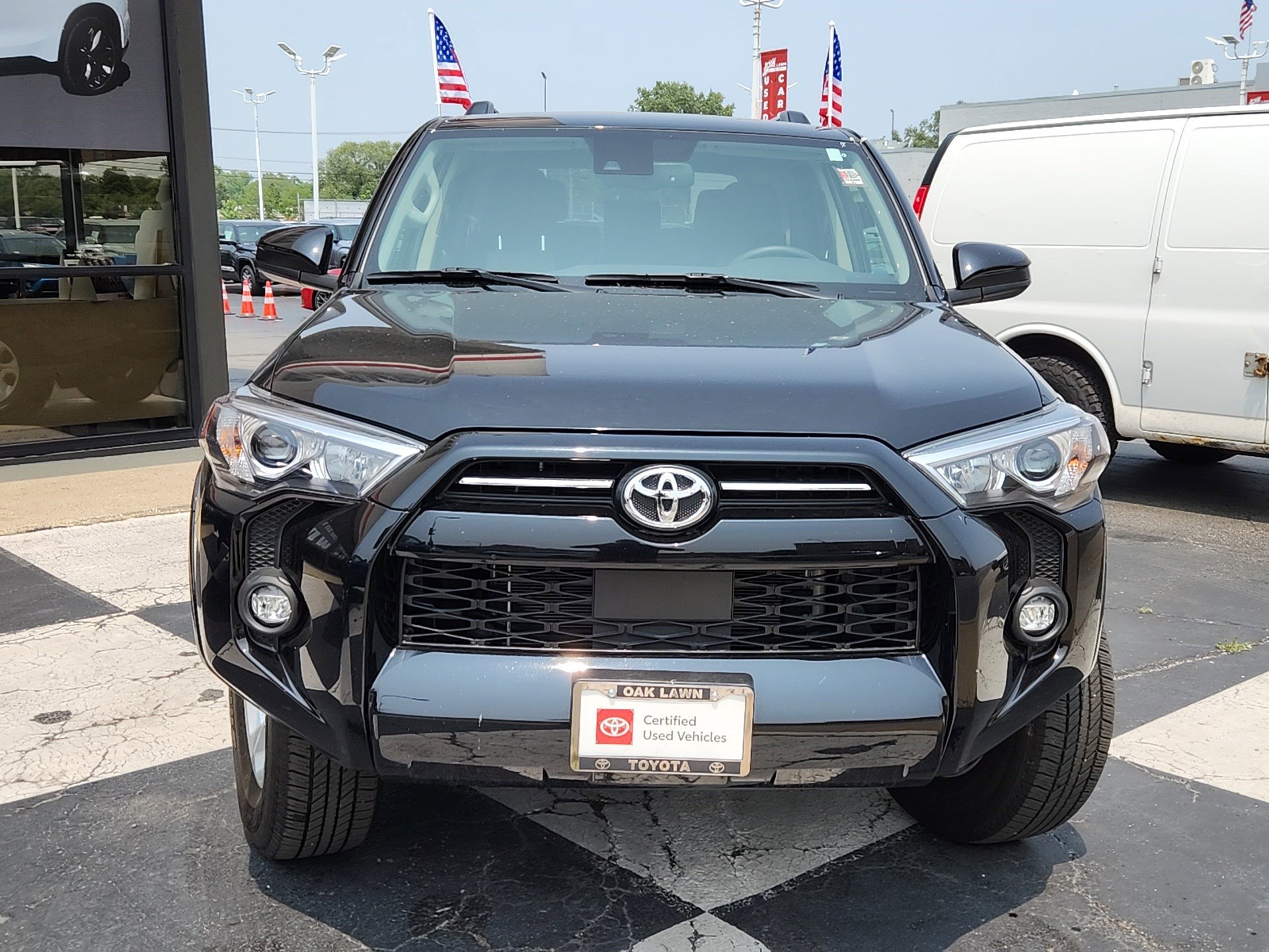 2024 Toyota 4Runner SR5 photo 2