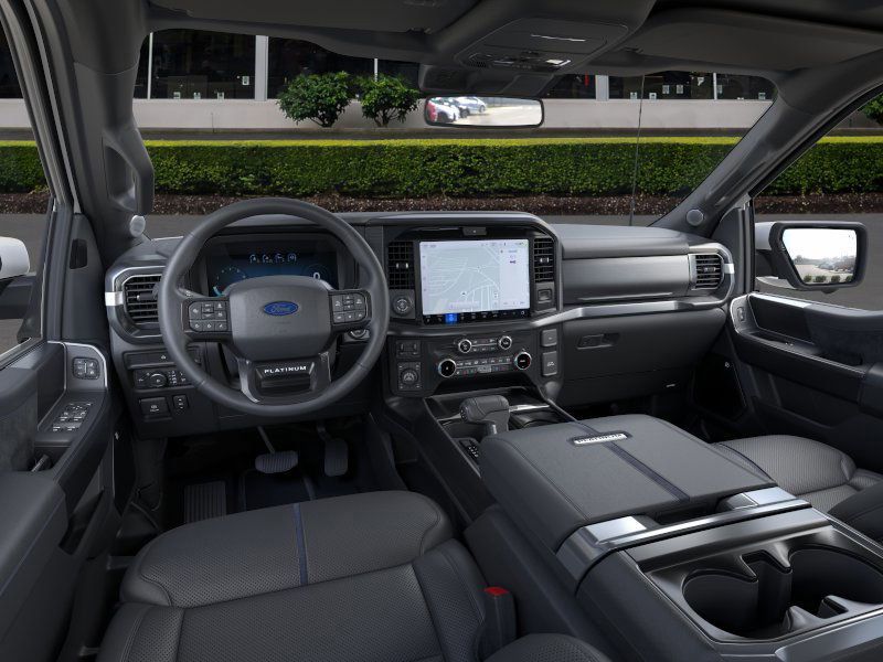 2025 Ford F-150 Platinum photo 9
