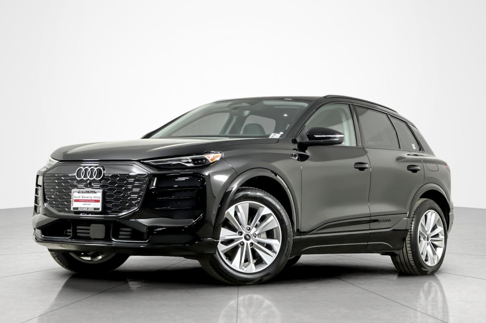 2025 Audi Q6 e-tron Premium