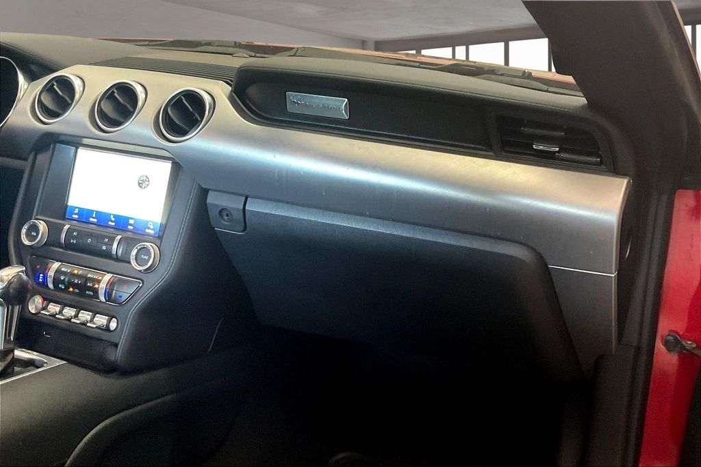 2021 Ford Mustang GT Premium photo 13
