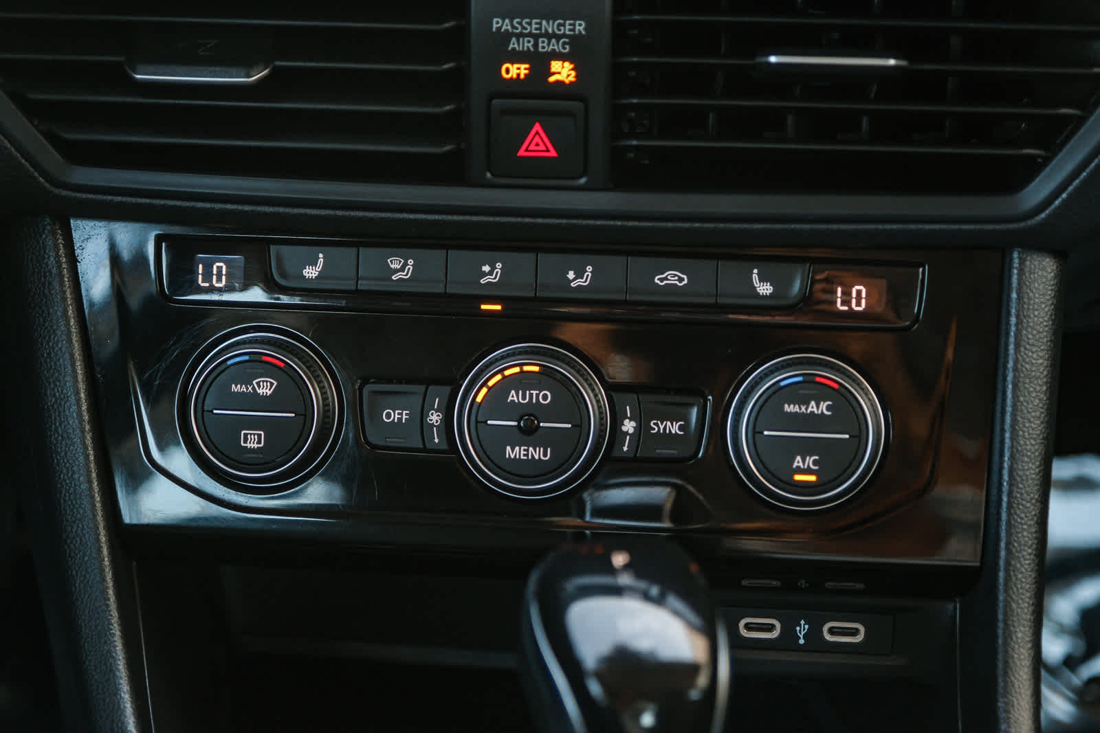 2024 Volkswagen Jetta SE photo 15