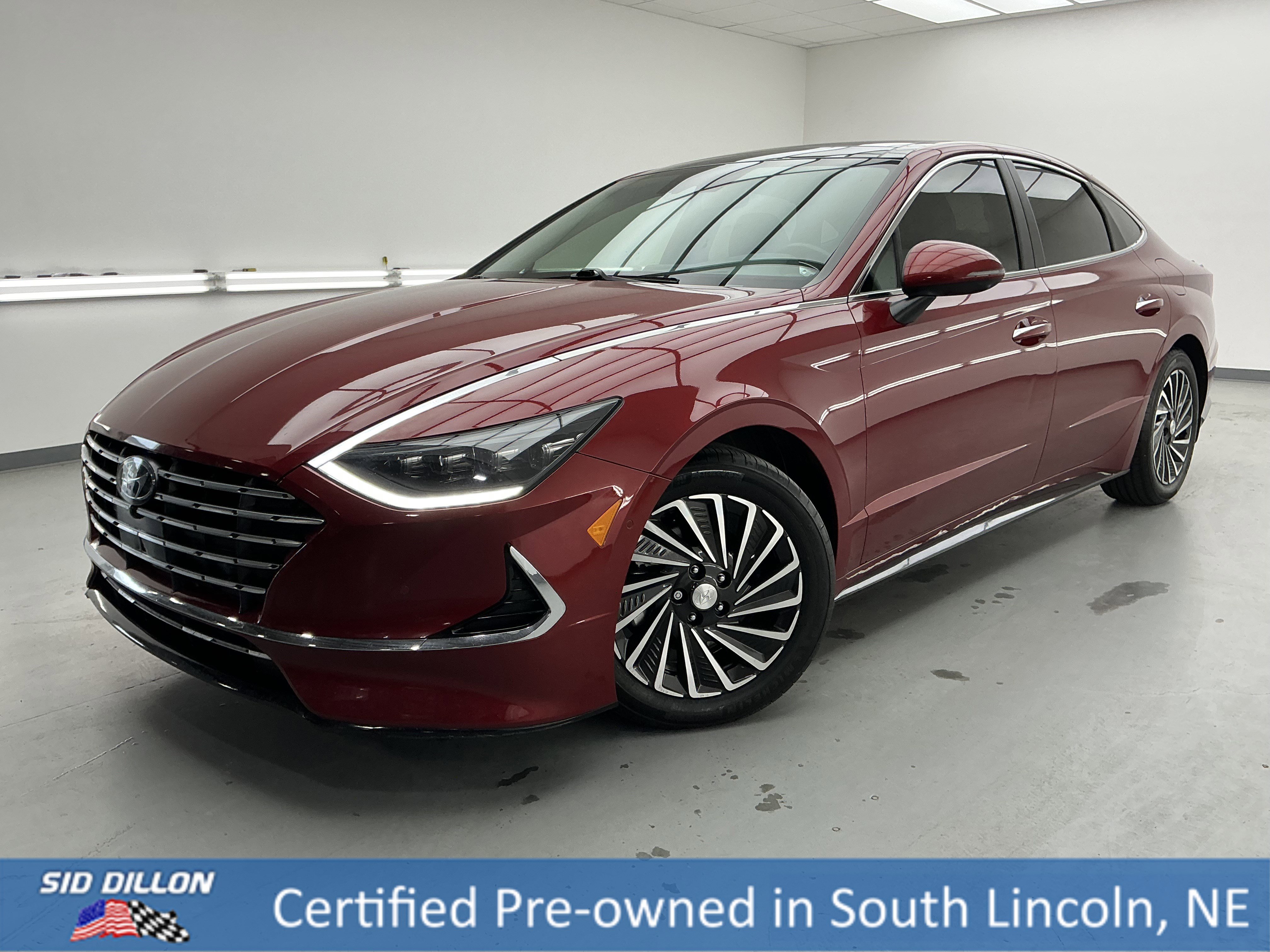 2023 Hyundai Sonata Hybrid Limited's photo