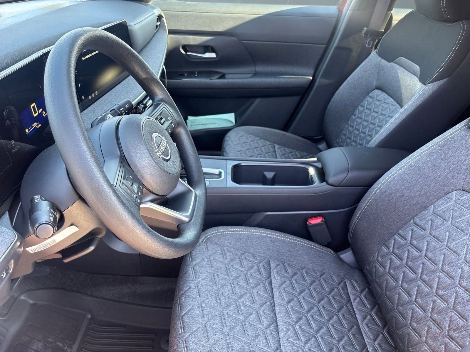 2026 Nissan Kicks SV photo 25
