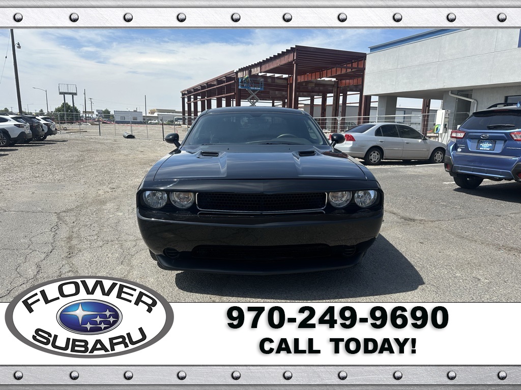 Used 2014 Dodge Challenger SXT with VIN 2C3CDYAG4EH307433 for sale in Montrose, CO
