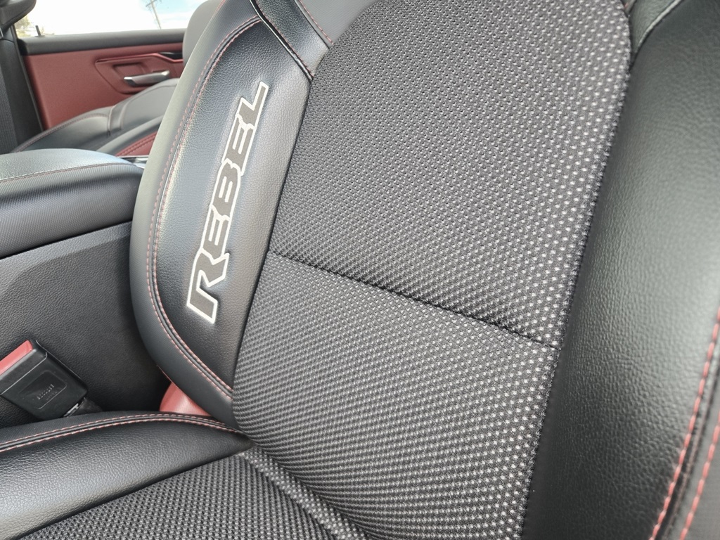 2022 Ram 1500 Rebel photo 17