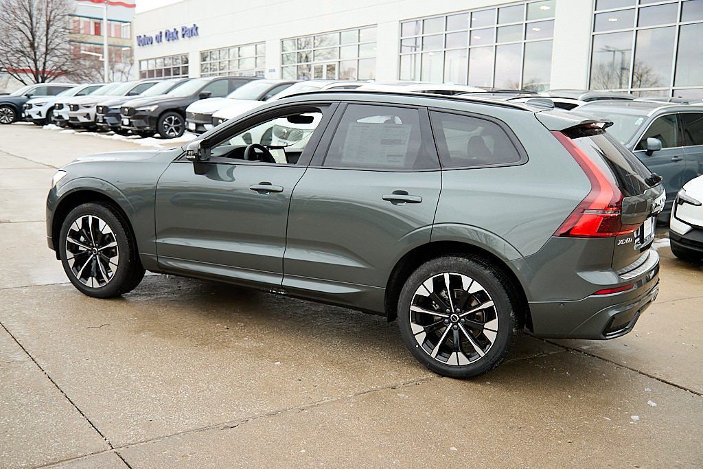 2026 VOLVO XC60 - Image 6