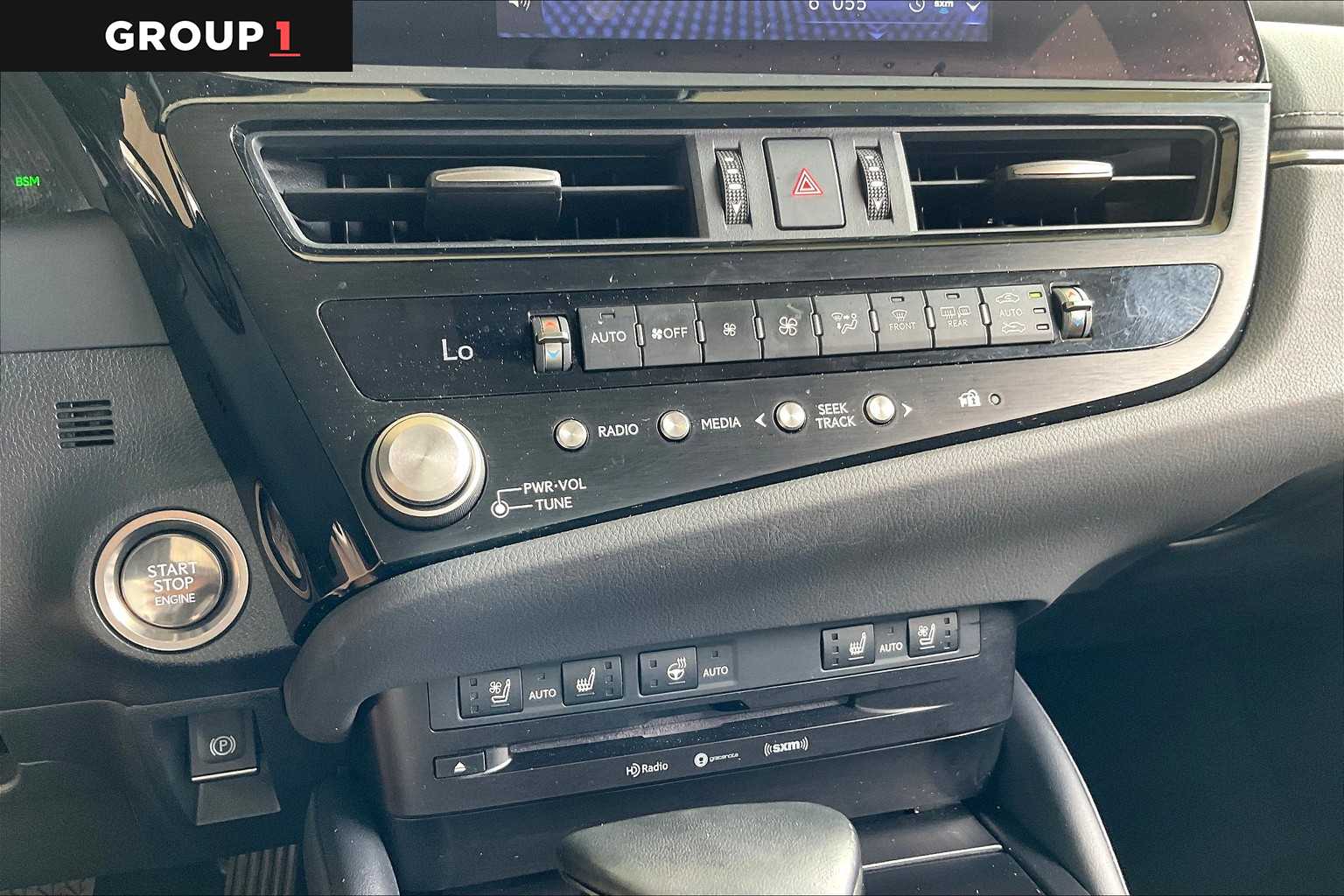 2022 Lexus ES 350 photo 32