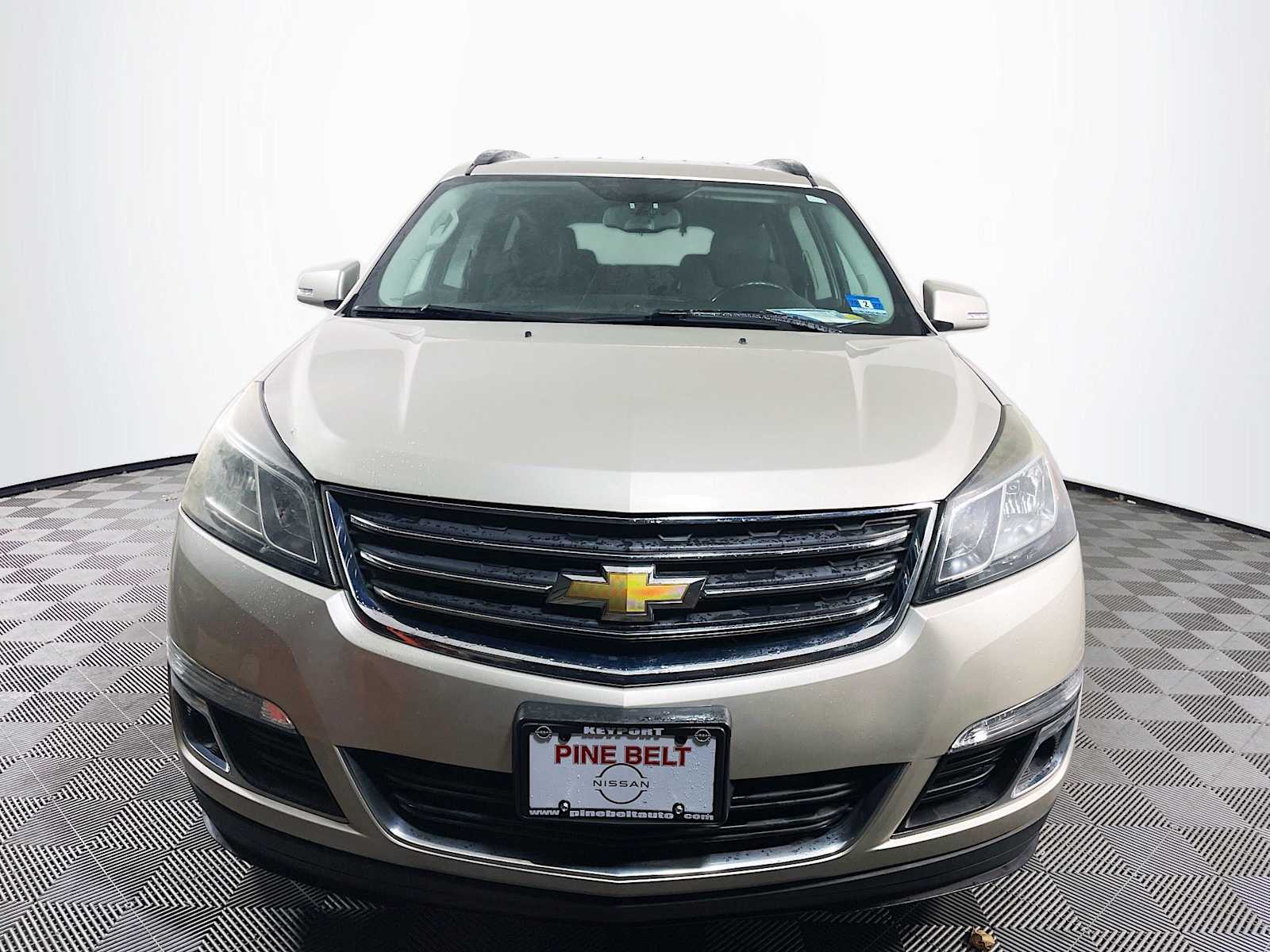 Used 2016 Chevrolet Traverse 1LT with VIN 1GNKRGKD5GJ272479 for sale in Keyport, NJ