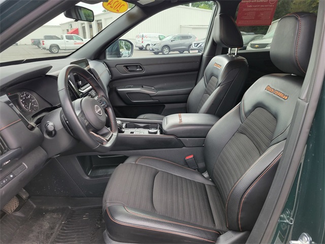 2024 Nissan Pathfinder Rock Creek photo 11