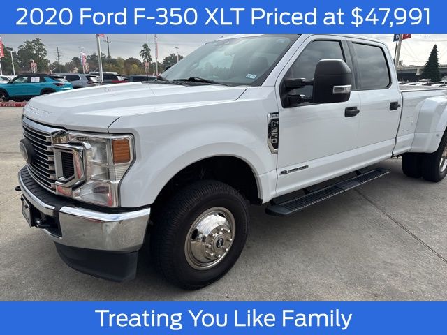 2020 Ford F-350 Super Duty XLT's photo