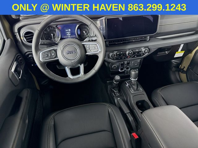 2025 Jeep Wrangler Sahara Backcountry 4xe photo 19
