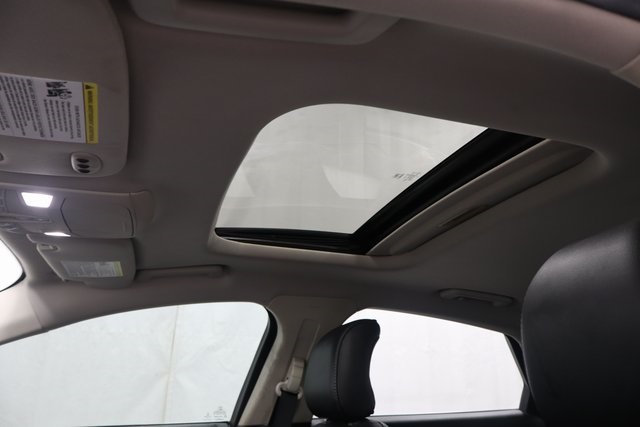 2017 Ford Fusion Titanium photo 23