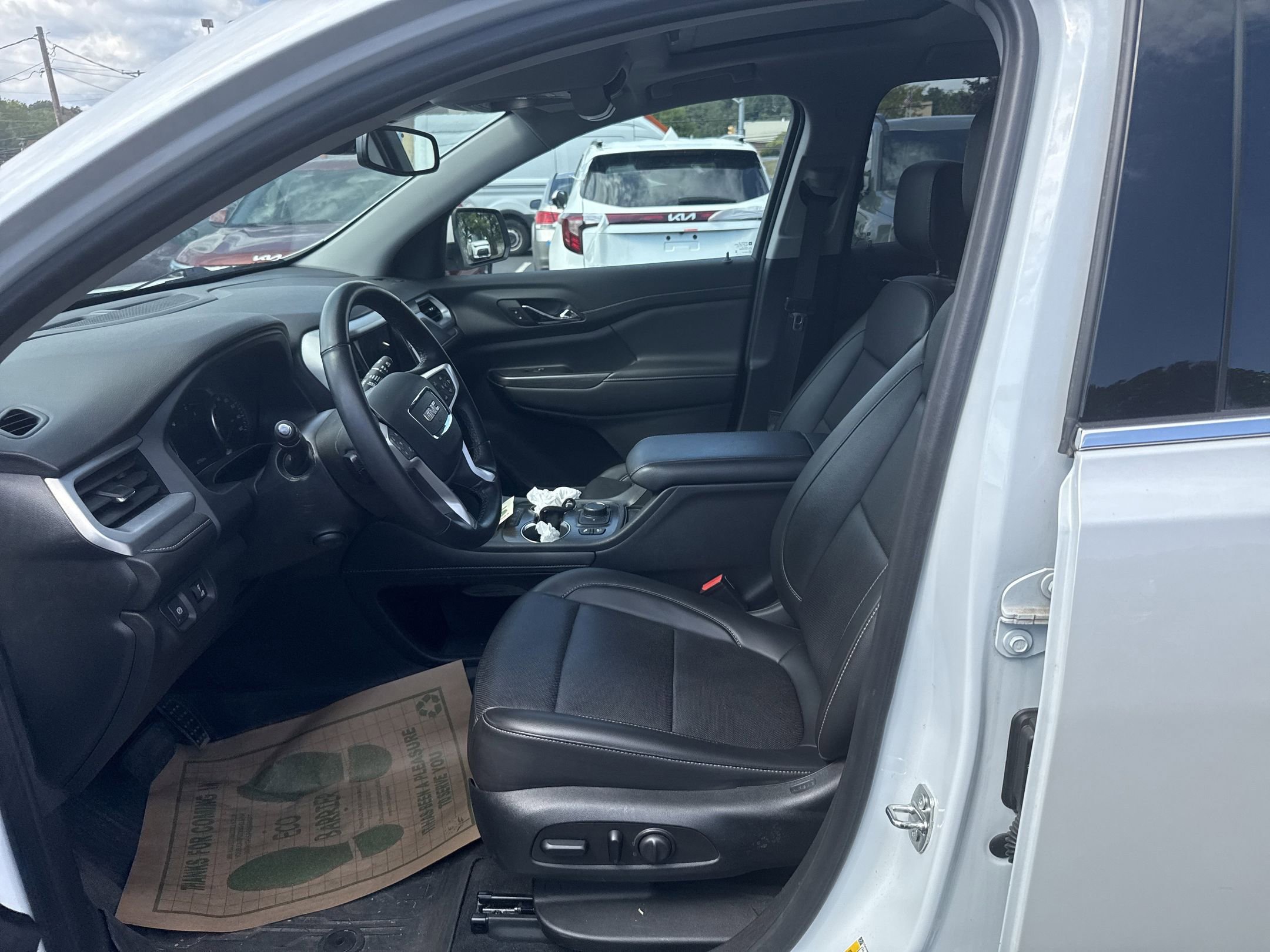 2023 Gmc Acadia SLT photo 4