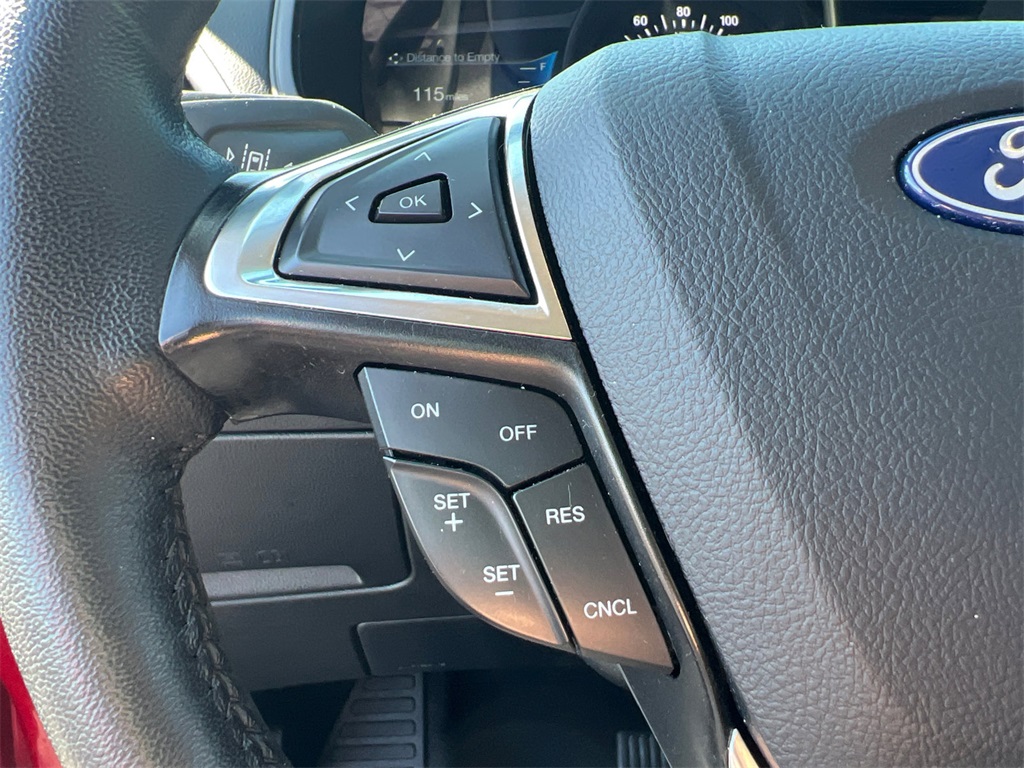 2024 Ford Edge Titanium photo 14