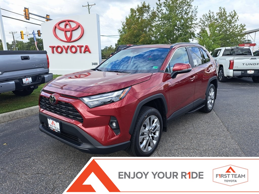 2025 Toyota RAV4 XLE Premium's photo