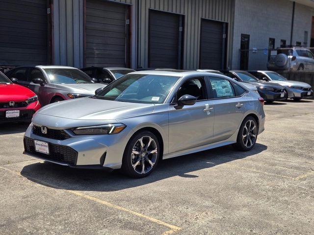 2025 Honda Civic Sport Touring's photo