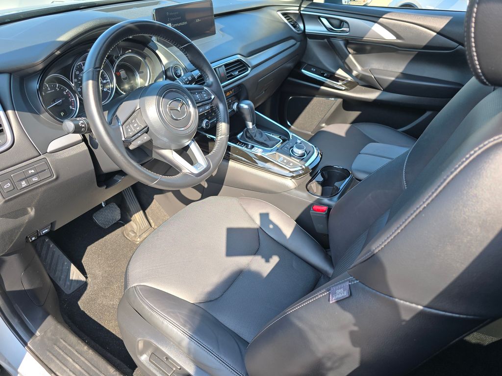 2022 Mazda CX-9 Touring photo 10