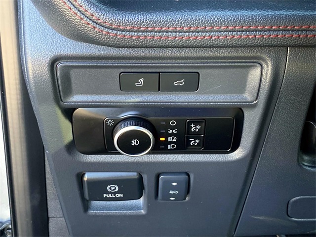 2023 Ford Expedition Limited photo 18
