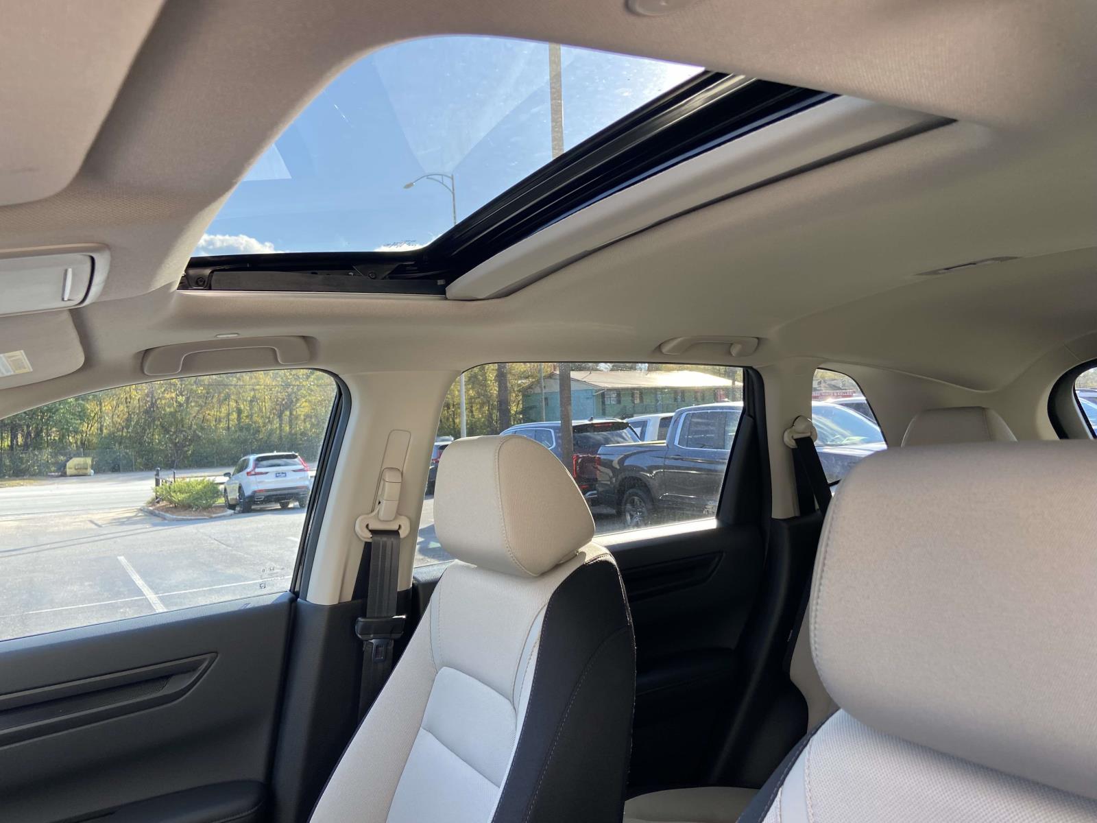 2026 Honda CR-V EX photo 4