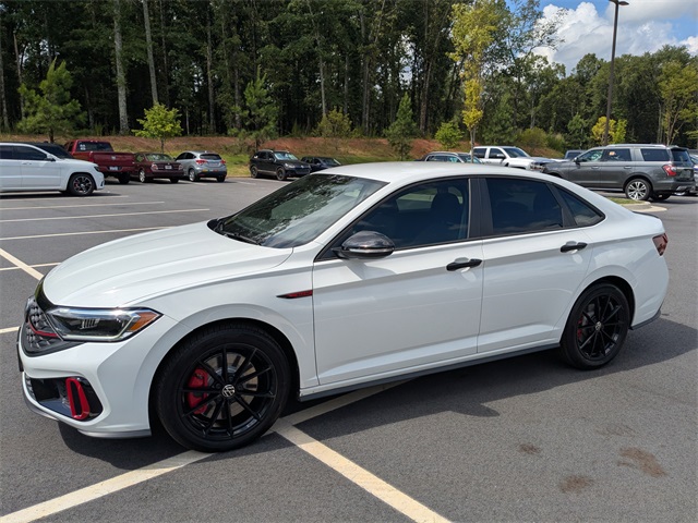 2024 Volkswagen Jetta GLI Autobahn Anniversary Edition photo 7