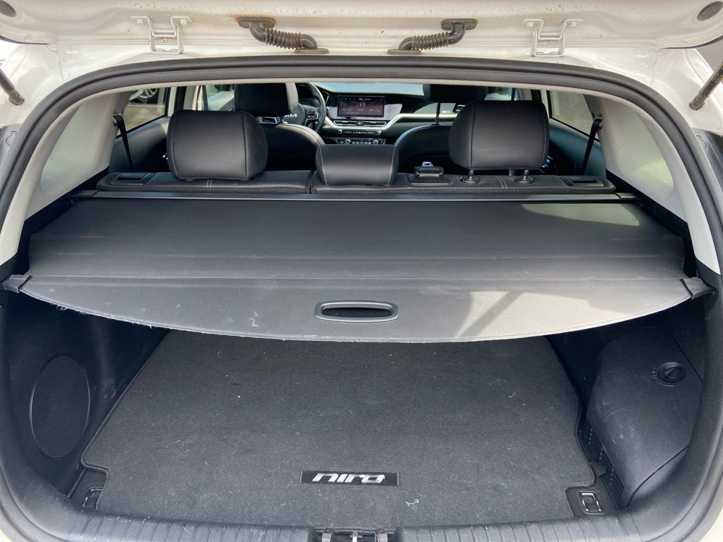 2022 Kia Niro Plug-In Hybrid EX Premium photo 21
