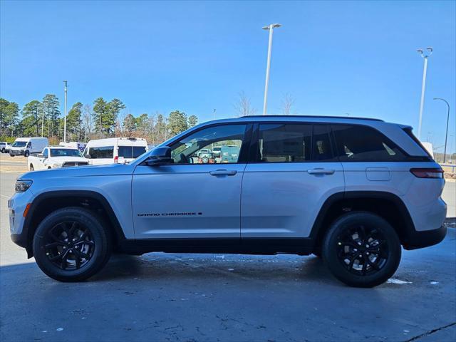 2025 Jeep Grand Cherokee Altitude X photo 25