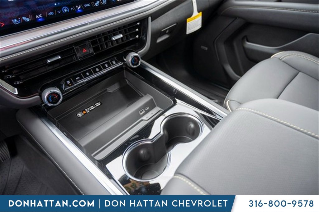 2025 Chevrolet Tahoe Premier photo 13