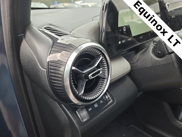 2025 Chevrolet Equinox LT photo 20