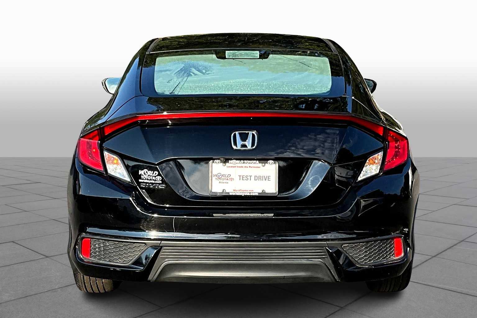 2016 Honda Civic LX photo 4