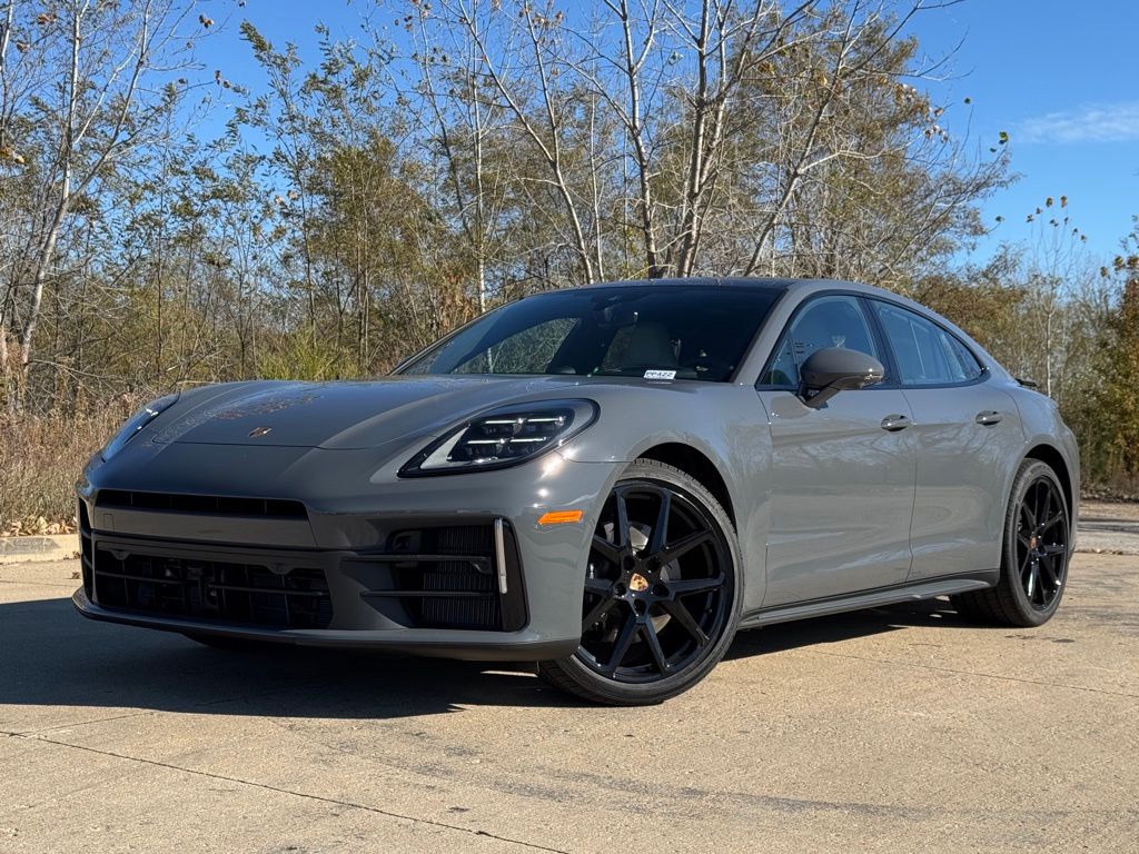 2026 Porsche Panamera Base