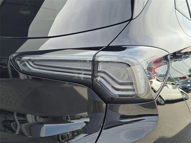 2025 Buick Encore GX Avenir photo 5