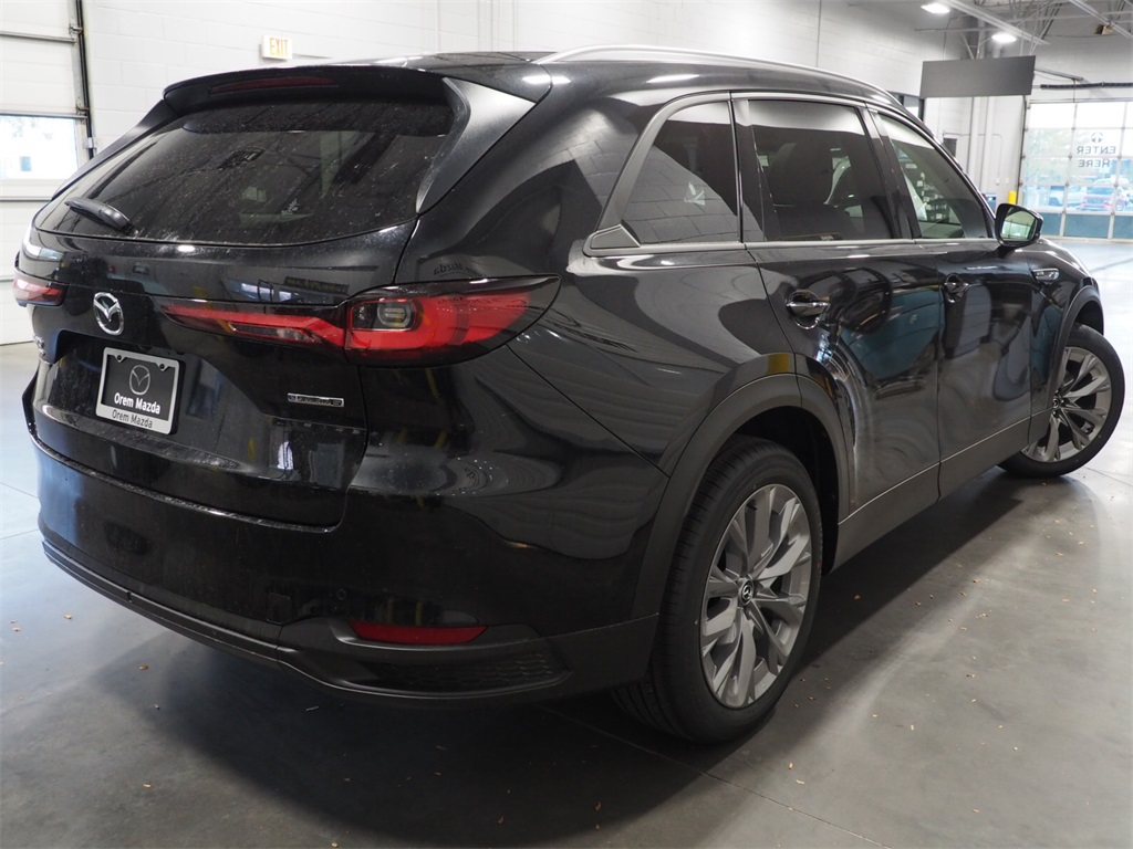 2026 Mazda CX-90 3.3 Turbo Preferred photo 2
