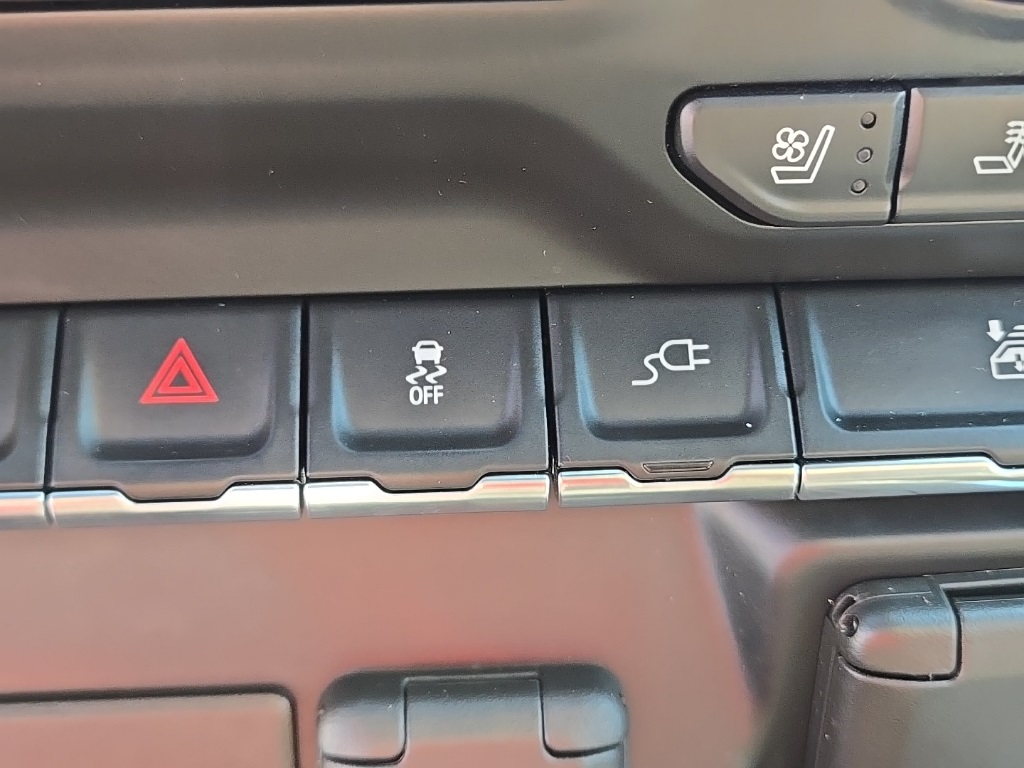 2020 Gmc Sierra Denali photo 28