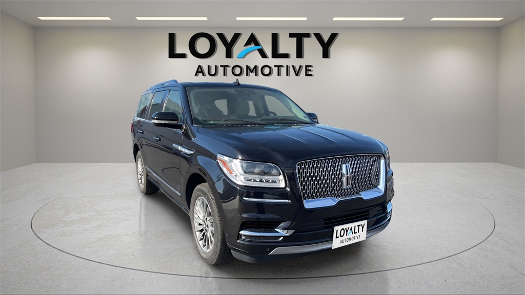 2021 Lincoln Navigator Standard photo 7
