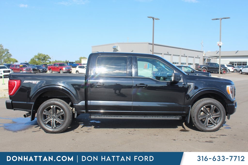 2022 Ford F-150 XLT photo 4