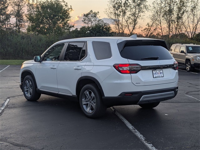 2025 Honda Pilot EX-L photo 8