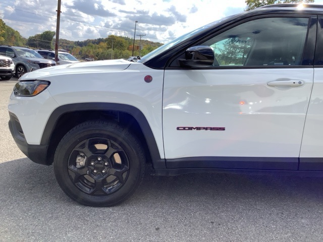 2024 Jeep Compass Trailhawk photo 10