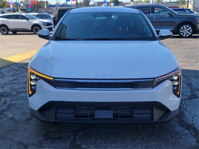2025 Kia K4 LX photo 6