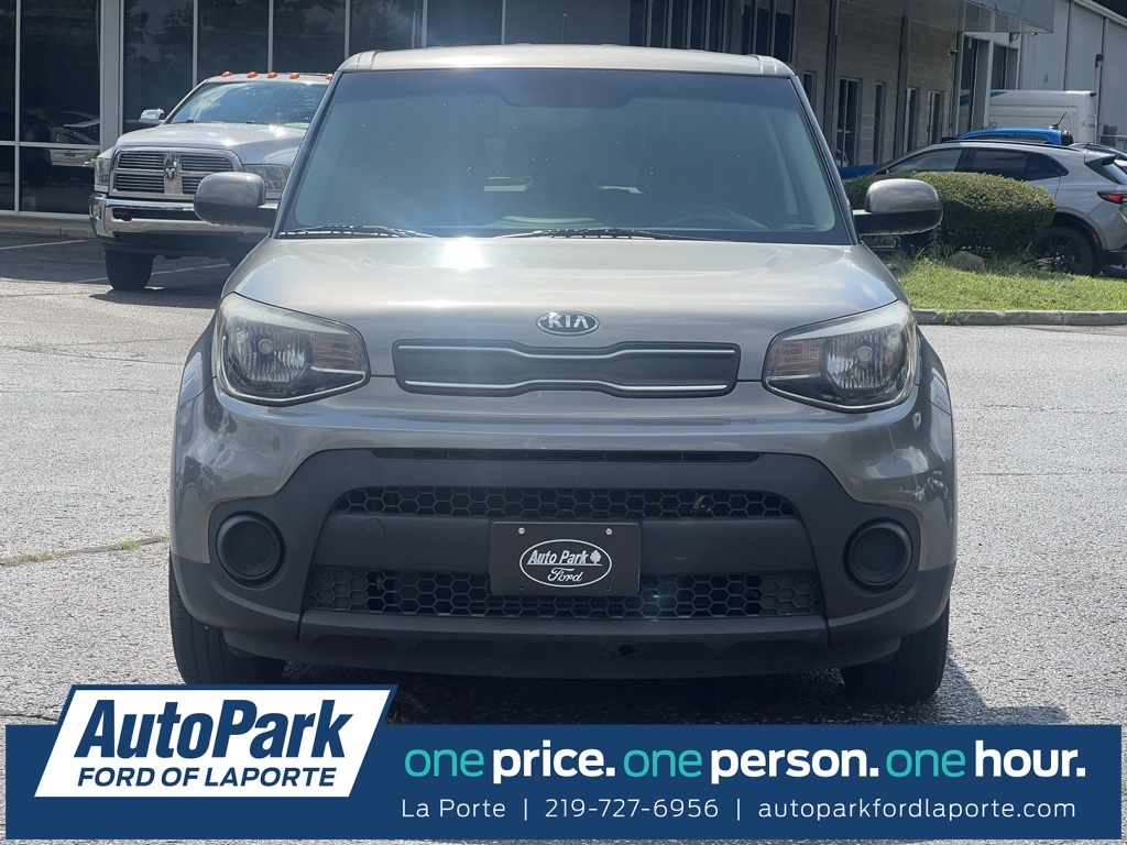 Used 2018 Kia Soul Base with VIN KNDJN2A21J7547398 for sale in La Porte, IN