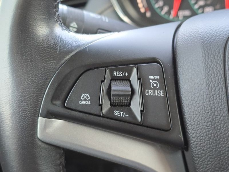 2020 Chevrolet Trax LT photo 15