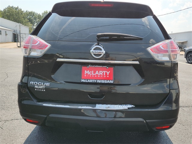 2016 Nissan Rogue S photo 3