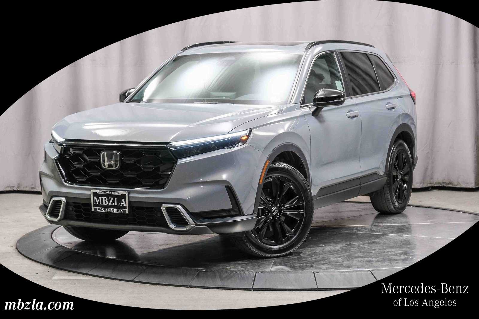 2023 Honda CR-V Sport Touring's photo